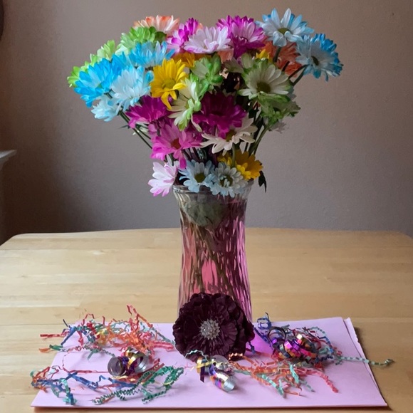 💐 TIEKS BURGUNDY FLOWER 💐 NWOT 💐 - Picture 5 of 16